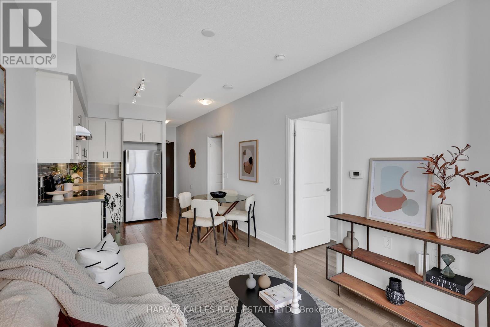 2204 - 17 Zorra Street, Toronto, Ontario  M8Z 0C8 - Photo 14 - W12529022