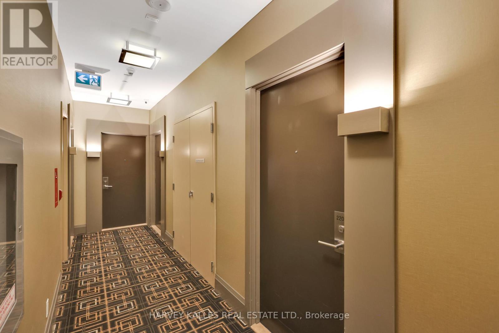 2204 - 17 Zorra Street, Toronto, Ontario  M8Z 0C8 - Photo 2 - W12529022