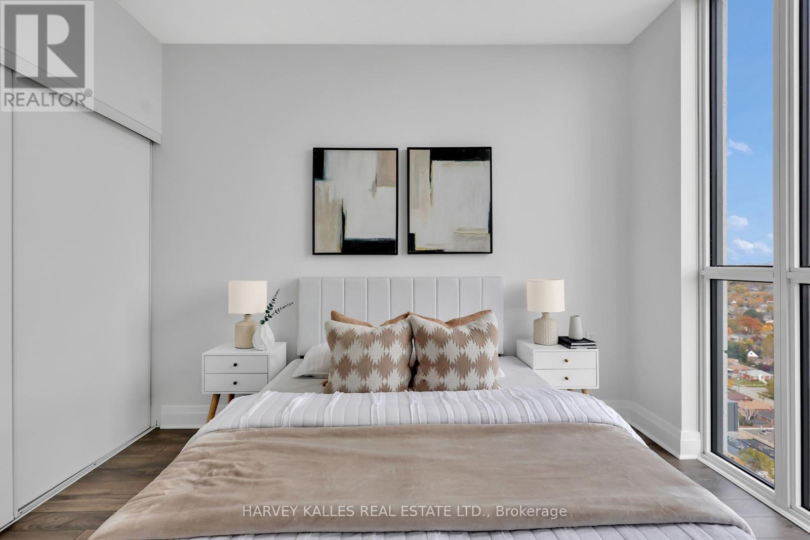 2204 - 17 Zorra Street, Toronto, Ontario  M8Z 0C8 - Photo 21 - W12529022