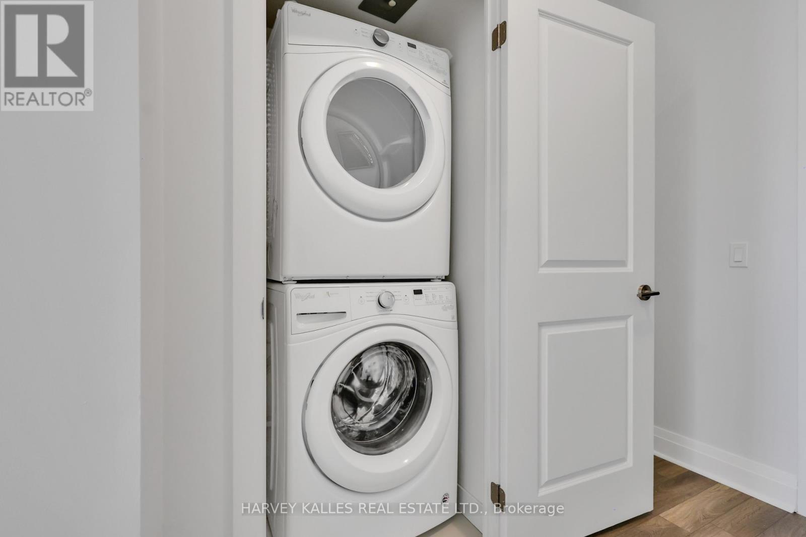 2204 - 17 Zorra Street, Toronto, Ontario  M8Z 0C8 - Photo 29 - W12529022