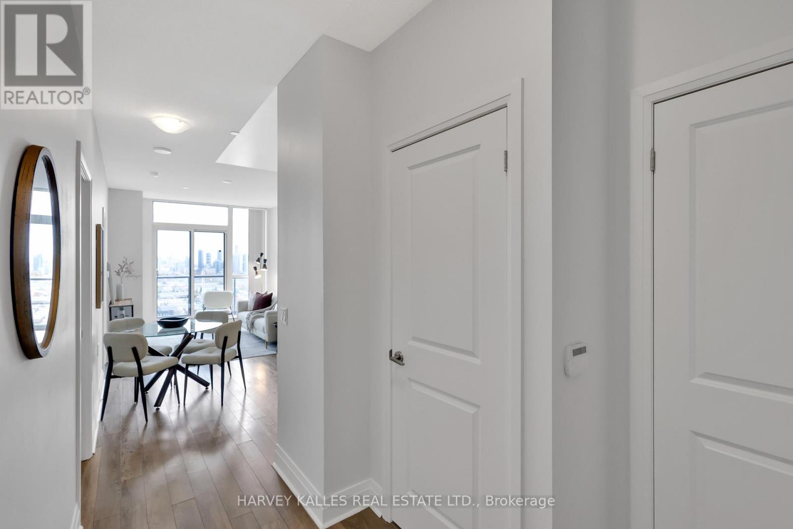 2204 - 17 Zorra Street, Toronto, Ontario  M8Z 0C8 - Photo 4 - W12529022