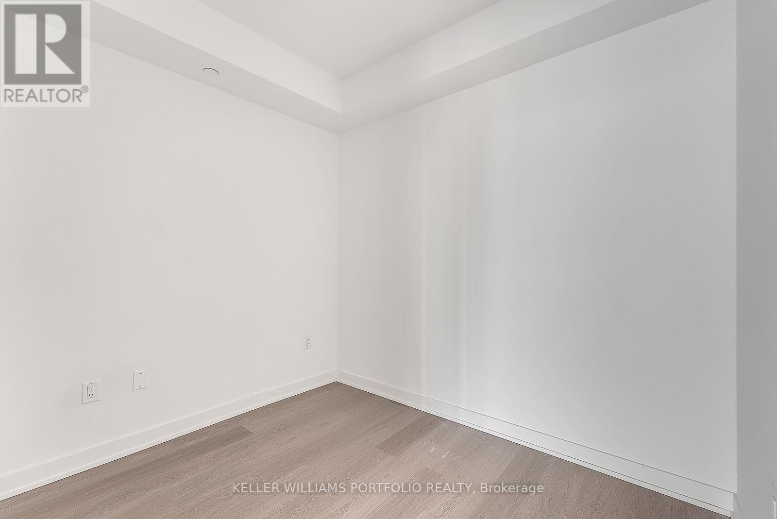 1502 - 3883 Quartz Road, Mississauga, Ontario  L5B 0M4 - Photo 17 - W12529044