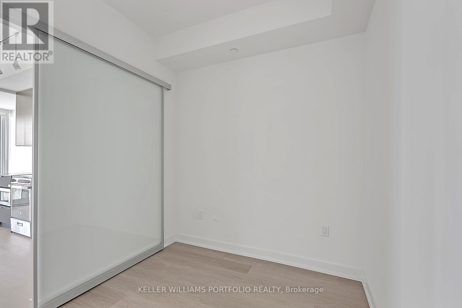 1502 - 3883 Quartz Road, Mississauga, Ontario  L5B 0M4 - Photo 18 - W12529044