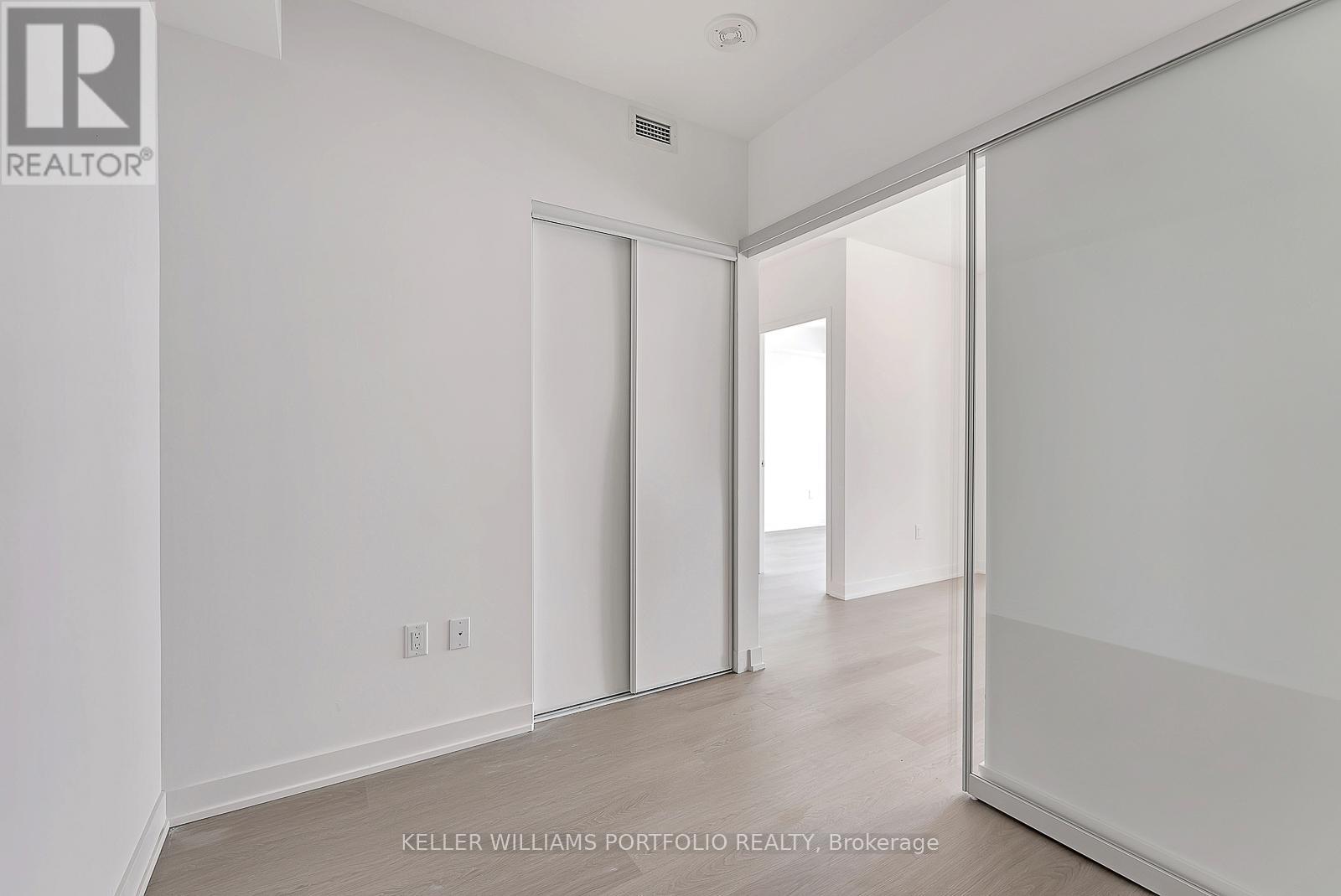 1502 - 3883 Quartz Road, Mississauga, Ontario  L5B 0M4 - Photo 20 - W12529044