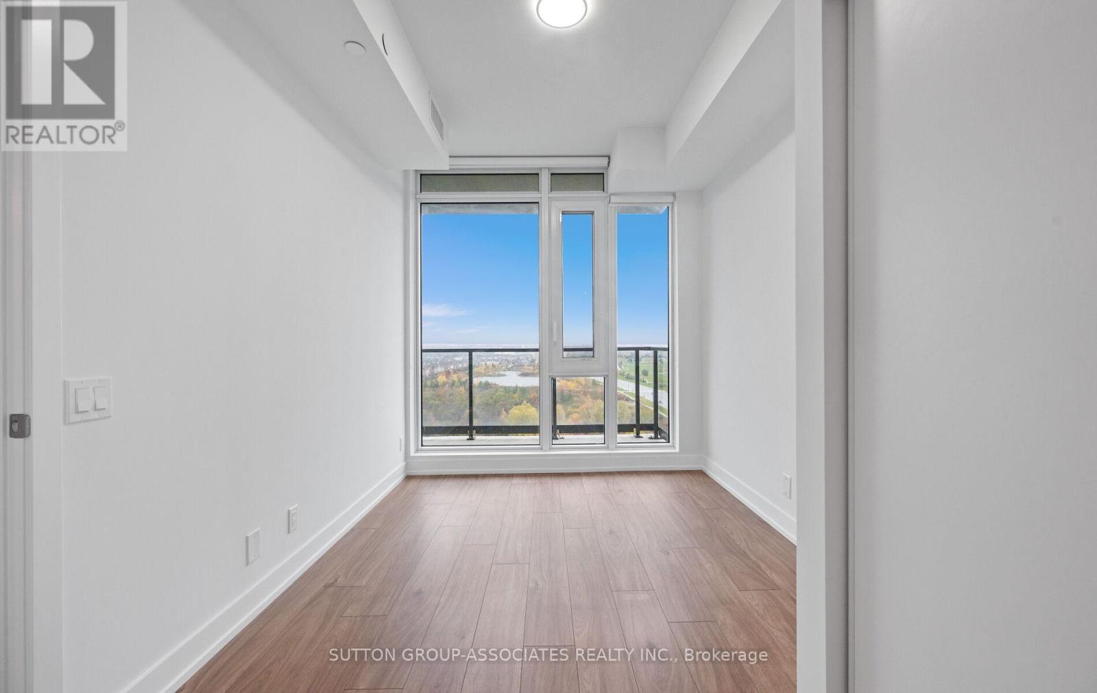 1007 - 215 Veterans Drive, Brampton, Ontario  L7A 0B6 - Photo 18 - W12529060