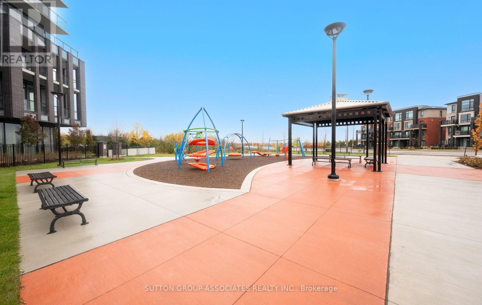 1007 - 215 Veterans Drive, Brampton, Ontario  L7A 0B6 - Photo 33 - W12529060