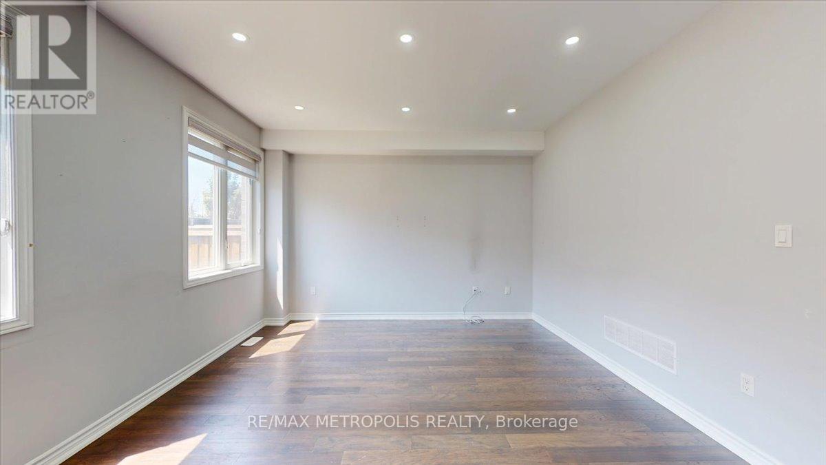 84 Iceland Poppy Trail, Brampton, Ontario  L7A 0C1 - Photo 10 - W12529080