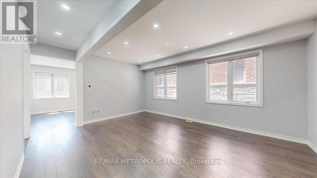 84 Iceland Poppy Trail, Brampton, Ontario  L7A 0C1 - Photo 5 - W12529080