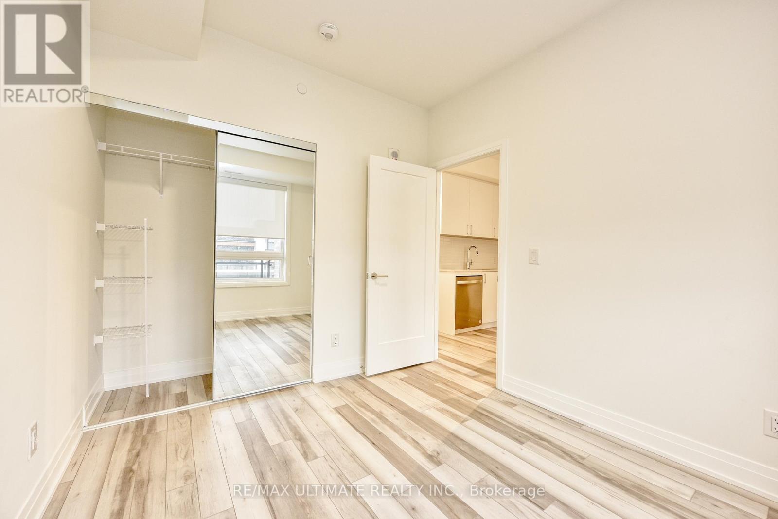 232 - 3250 Carding Hill Trail, Oakville, Ontario  L6M 5T3 - Photo 10 - W12529136