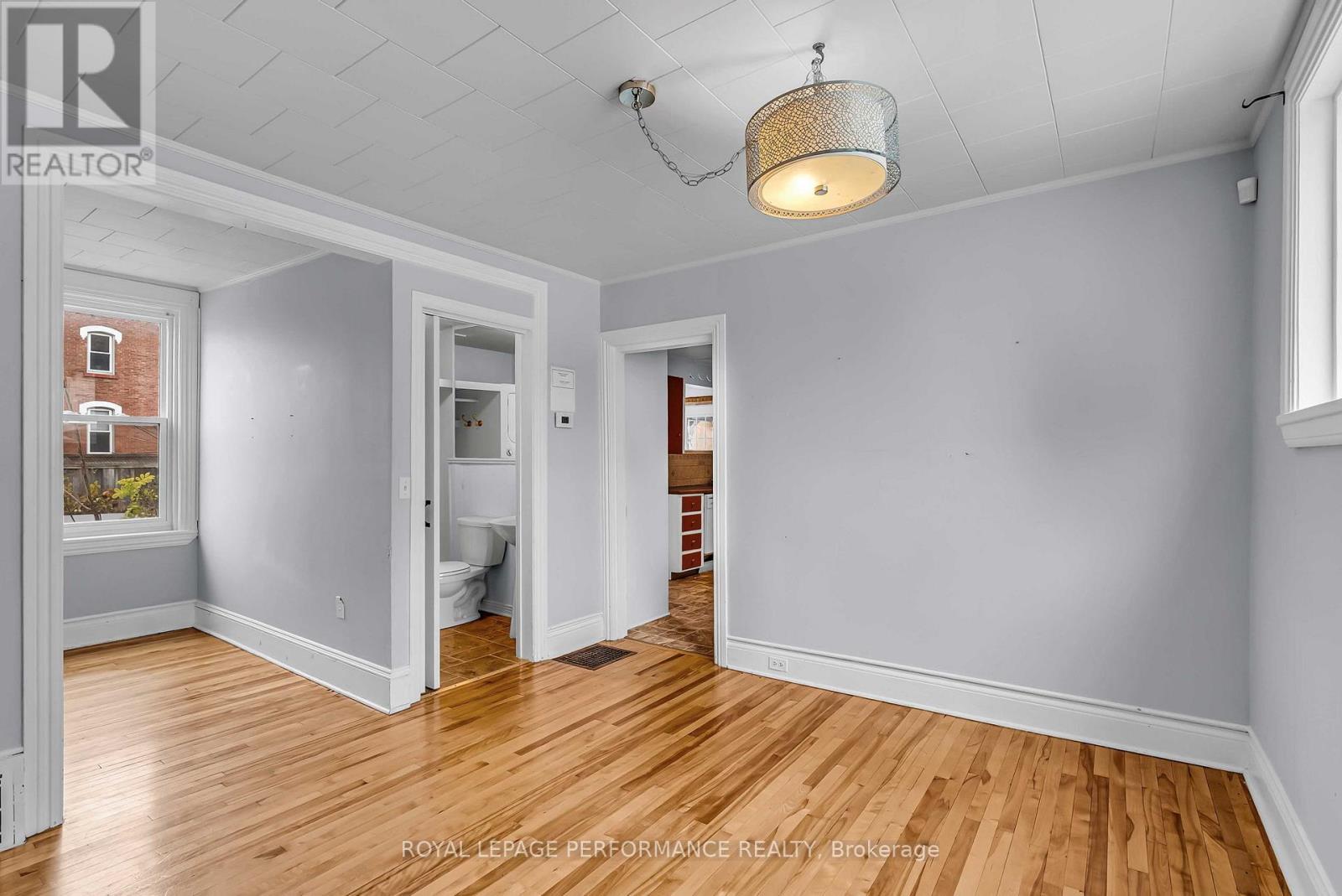 115 Fifth Street E, Cornwall, Ontario K6H 2L6 - Photo 12 - X12529218