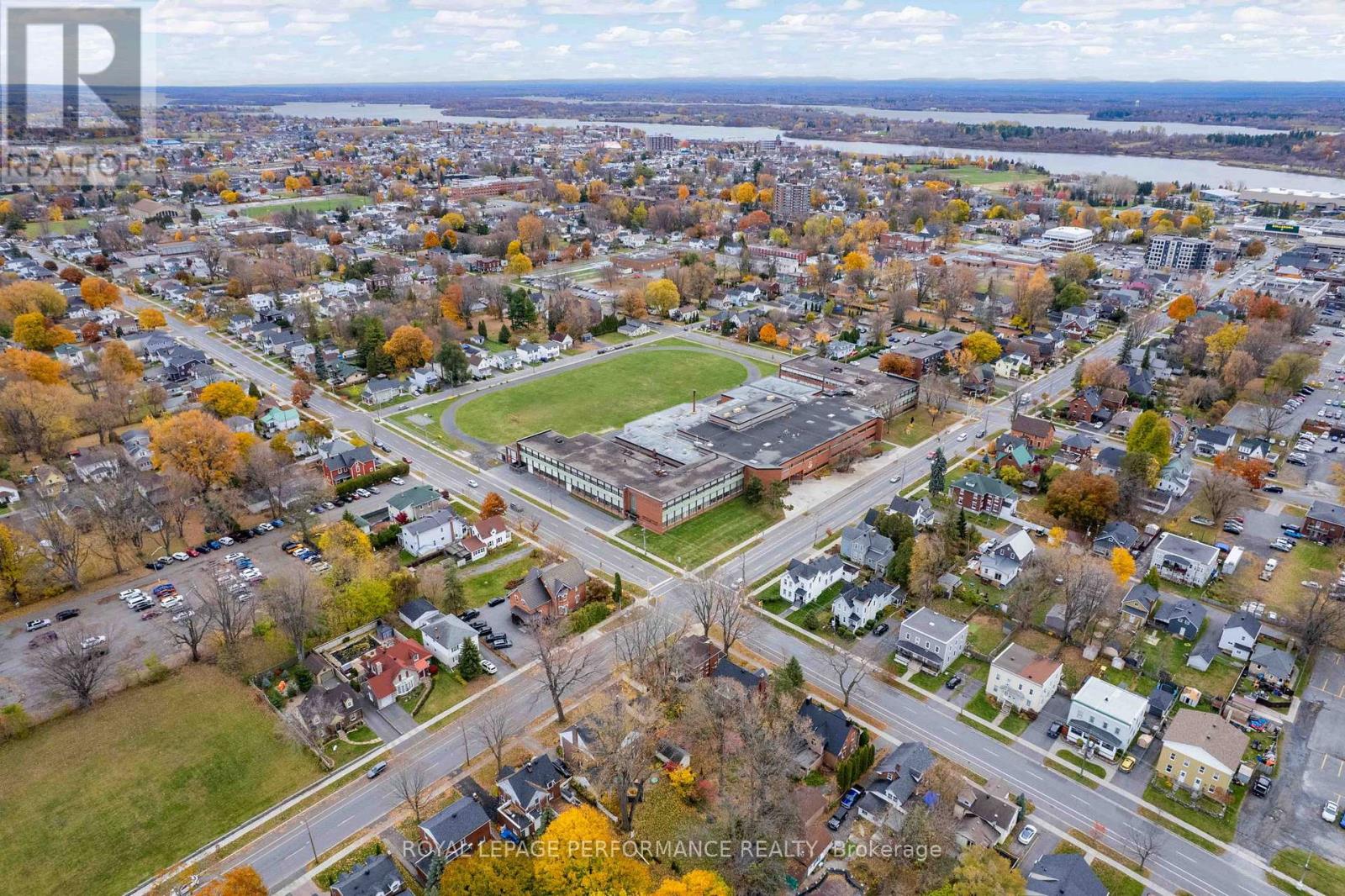 115 Fifth Street E, Cornwall, Ontario K6H 2L6 - Photo 46 - X12529218