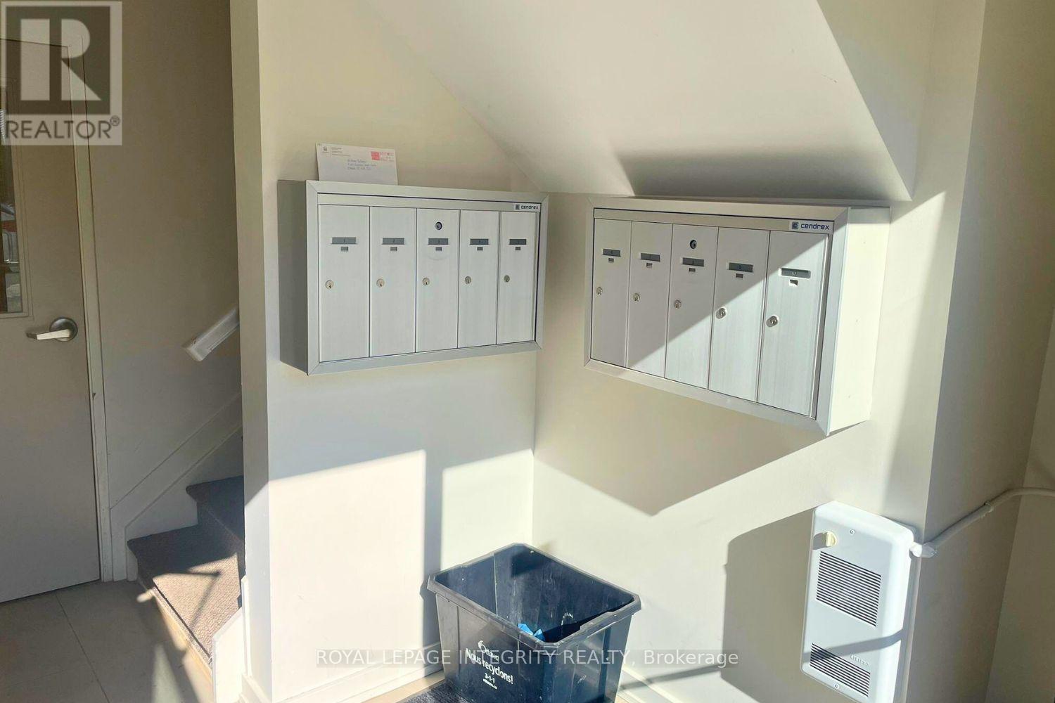 4 - 220 Lebreton Street N, Ottawa, Ontario  K1R 7J1 - Photo 11 - X12479033