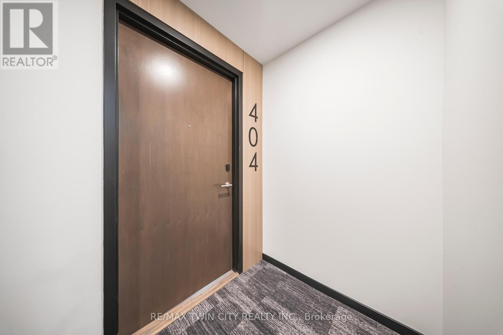 404 - 101 Golden Eagle Road, Waterloo, Ontario  N2V 1C3 - Photo 11 - X12529028