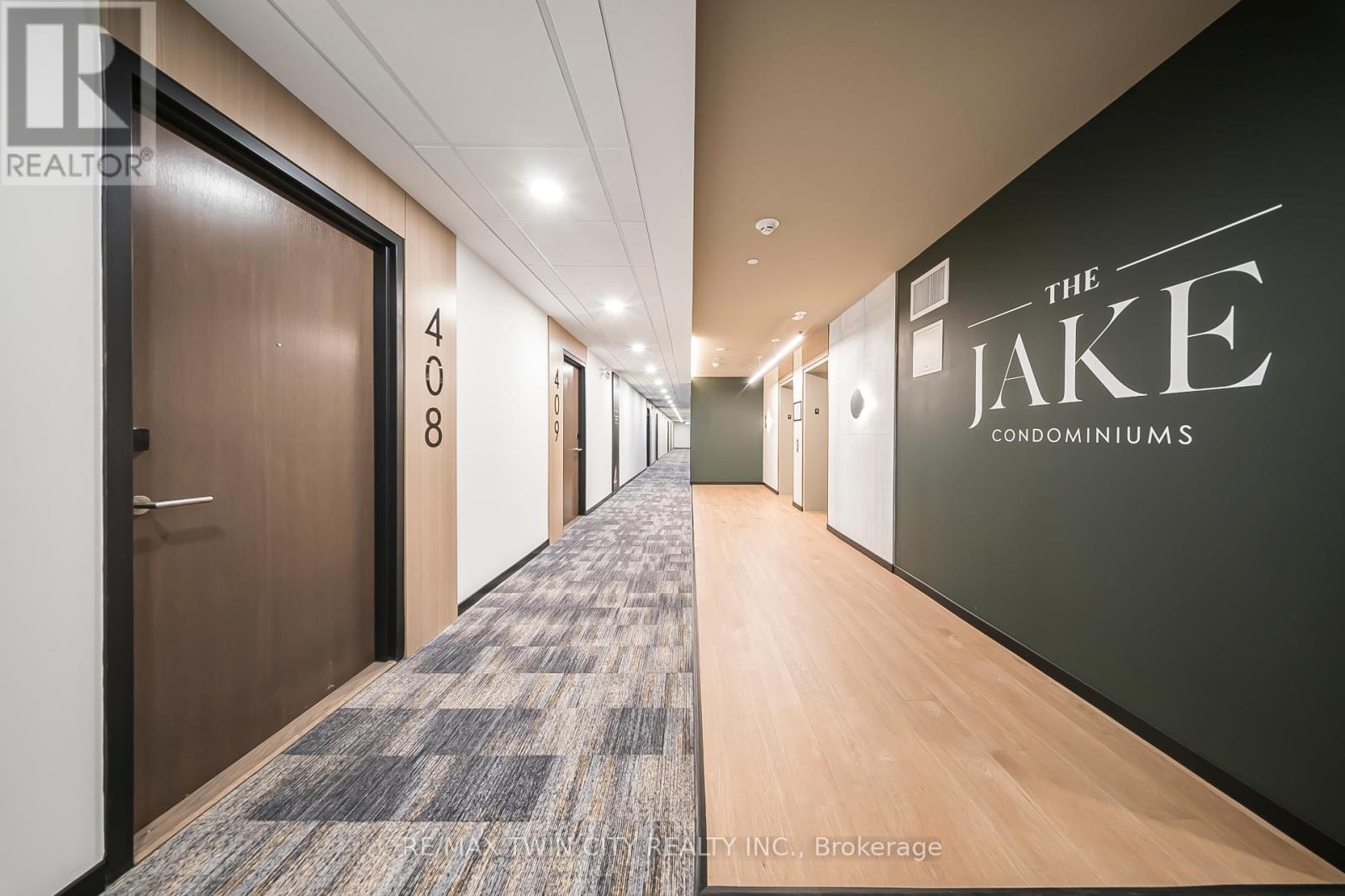 404 - 101 Golden Eagle Road, Waterloo, Ontario  N2V 1C3 - Photo 8 - X12529028