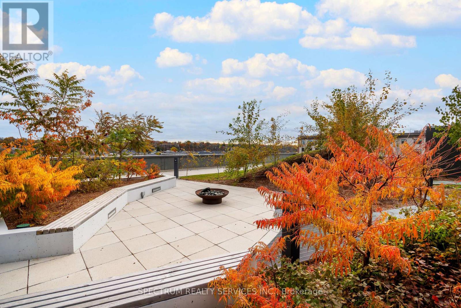 910 - 15 Glebe Street, Cambridge, Ontario  N1S 0C3 - Photo 31 - X12529074