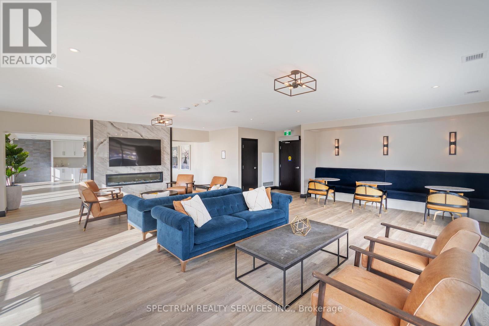 910 - 15 Glebe Street, Cambridge, Ontario  N1S 0C3 - Photo 40 - X12529074