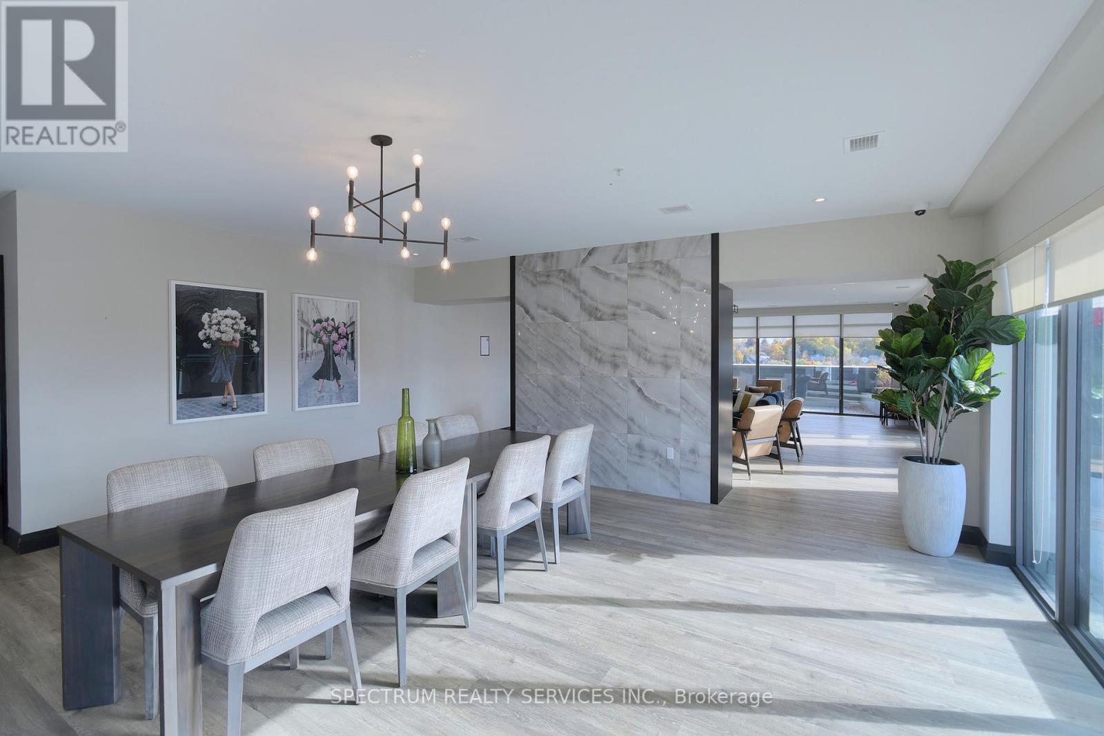 910 - 15 Glebe Street, Cambridge, Ontario  N1S 0C3 - Photo 42 - X12529074