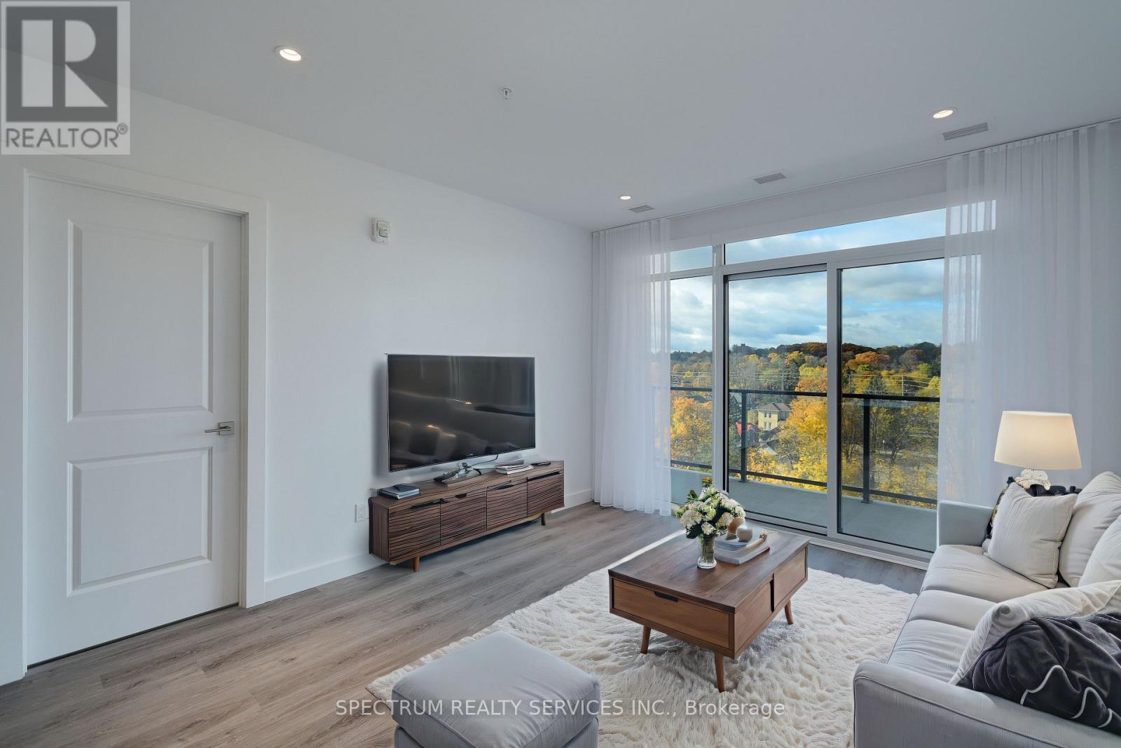 910 - 15 Glebe Street, Cambridge, Ontario  N1S 0C3 - Photo 8 - X12529074