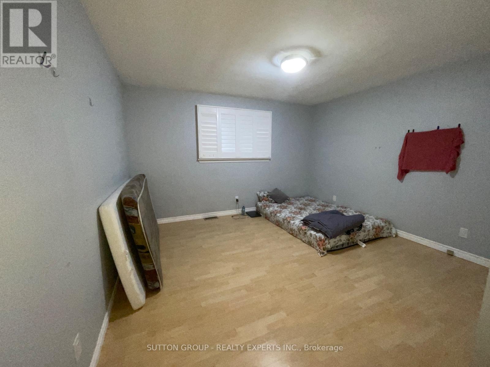 Upper - 415 Mount Pleasant Road, Brantford, Ontario  N3T 5L5 - Photo 10 - X12529094