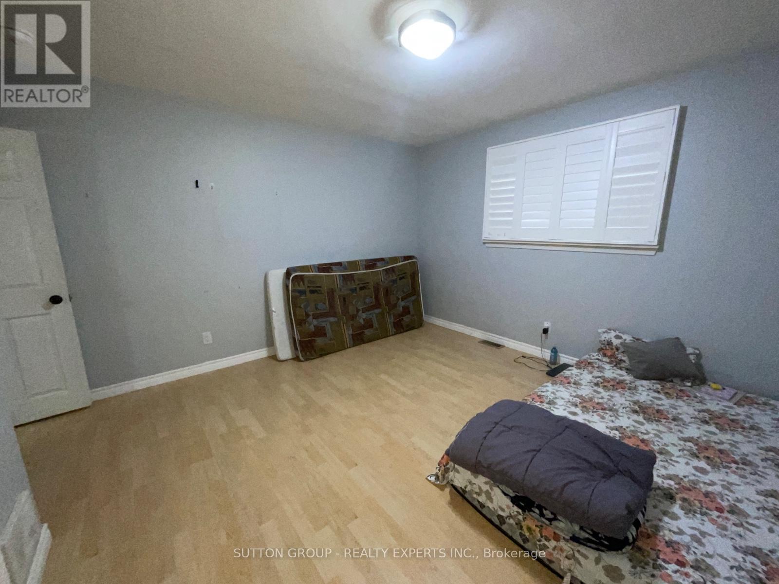 Upper - 415 Mount Pleasant Road, Brantford, Ontario  N3T 5L5 - Photo 11 - X12529094