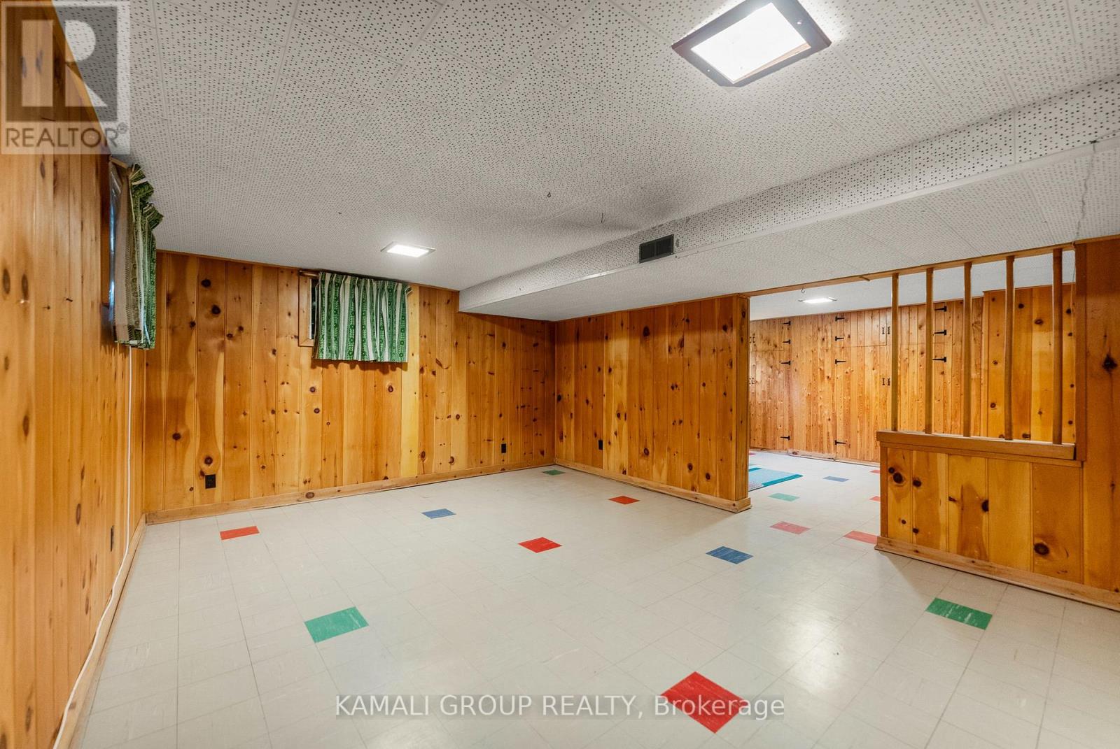 683 Courtenay Avenue, Ottawa, Ontario  K2A 3B8 - Photo 24 - X12529096