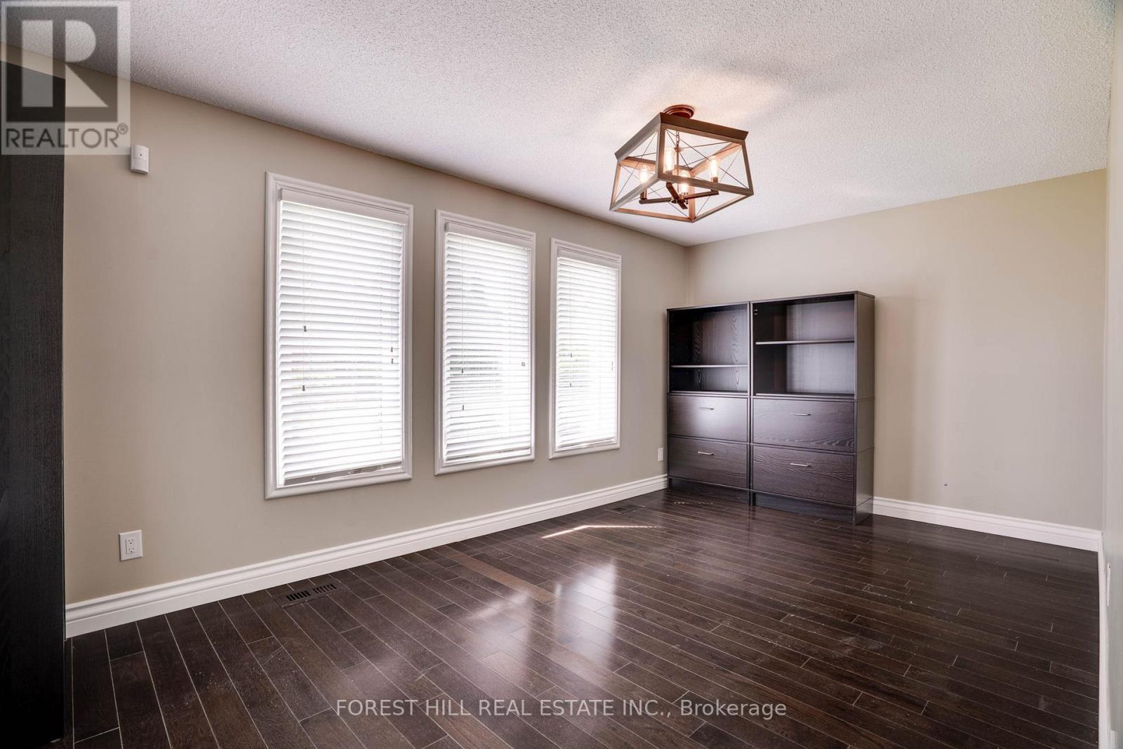 244 Waterloo Avenue, Toronto, Ontario  M3H 3Z4 - Photo 8 - C12529144