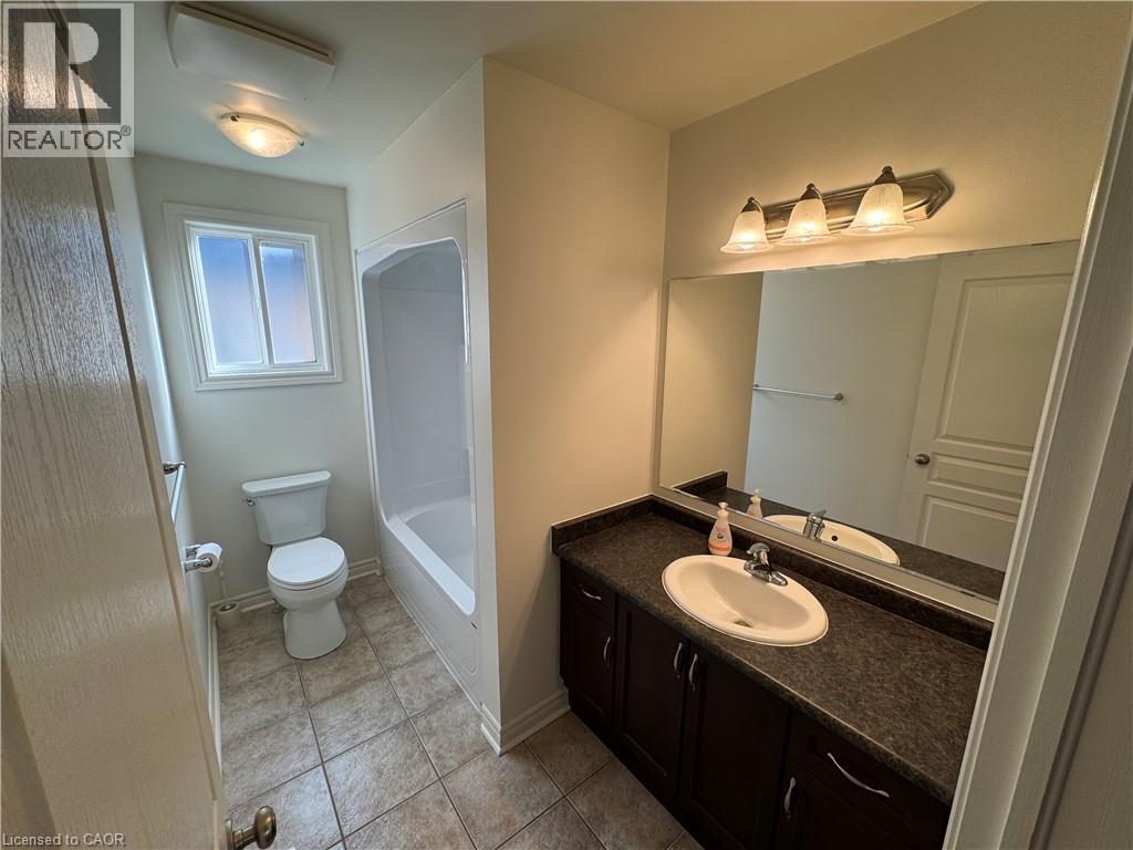 15 Helena Feasby Street Unit# 2, Kitchener, Ontario  N2E 4L4 - Photo 10 - 40786958