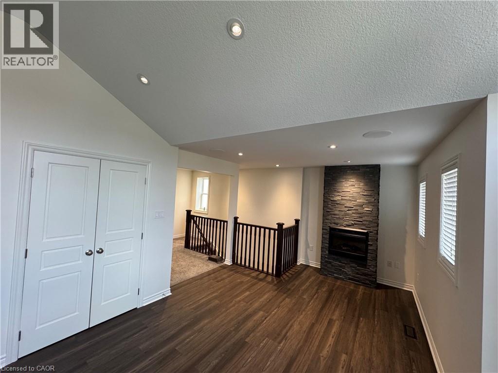 15 Helena Feasby Street Unit# 2, Kitchener, Ontario  N2E 4L4 - Photo 7 - 40786958