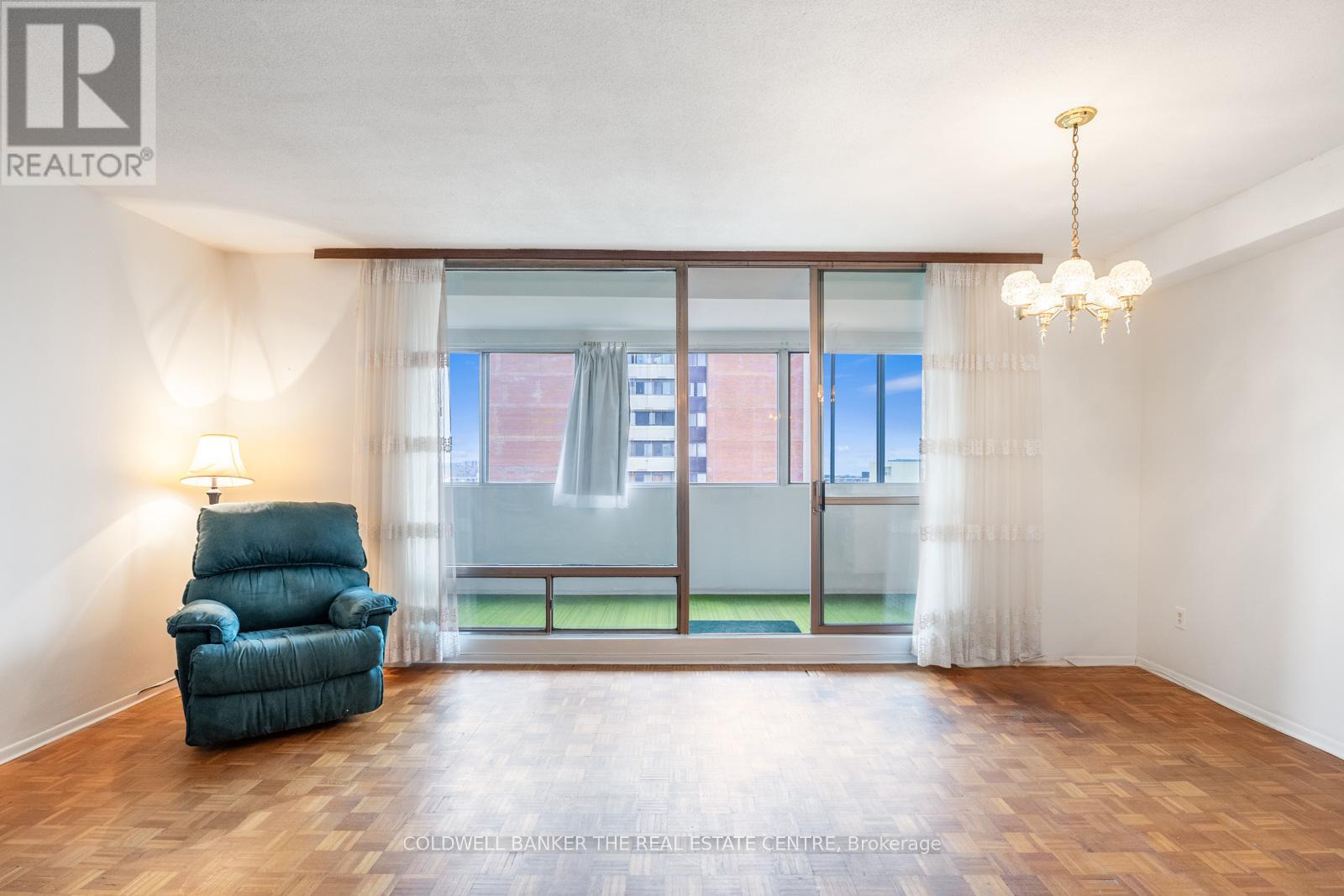 Ph 15 - 1 Massey Square, Toronto, Ontario  M4C 5L4 - Photo 11 - E12529146