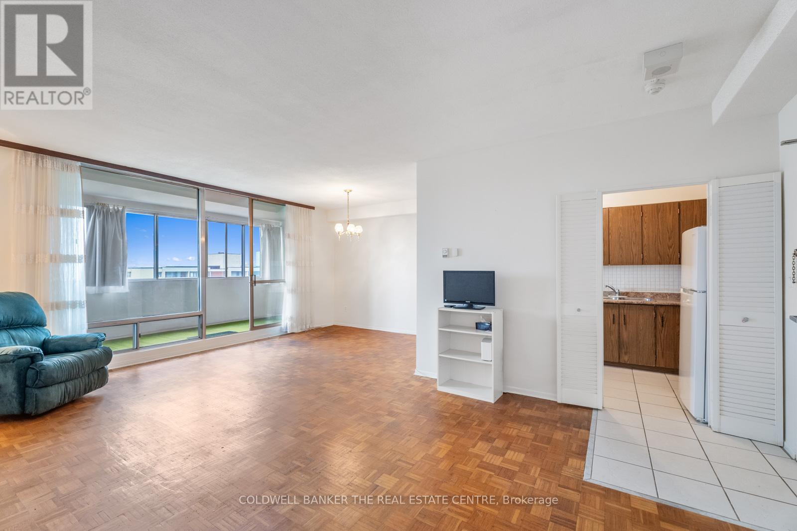 Ph 15 - 1 Massey Square, Toronto, Ontario  M4C 5L4 - Photo 12 - E12529146