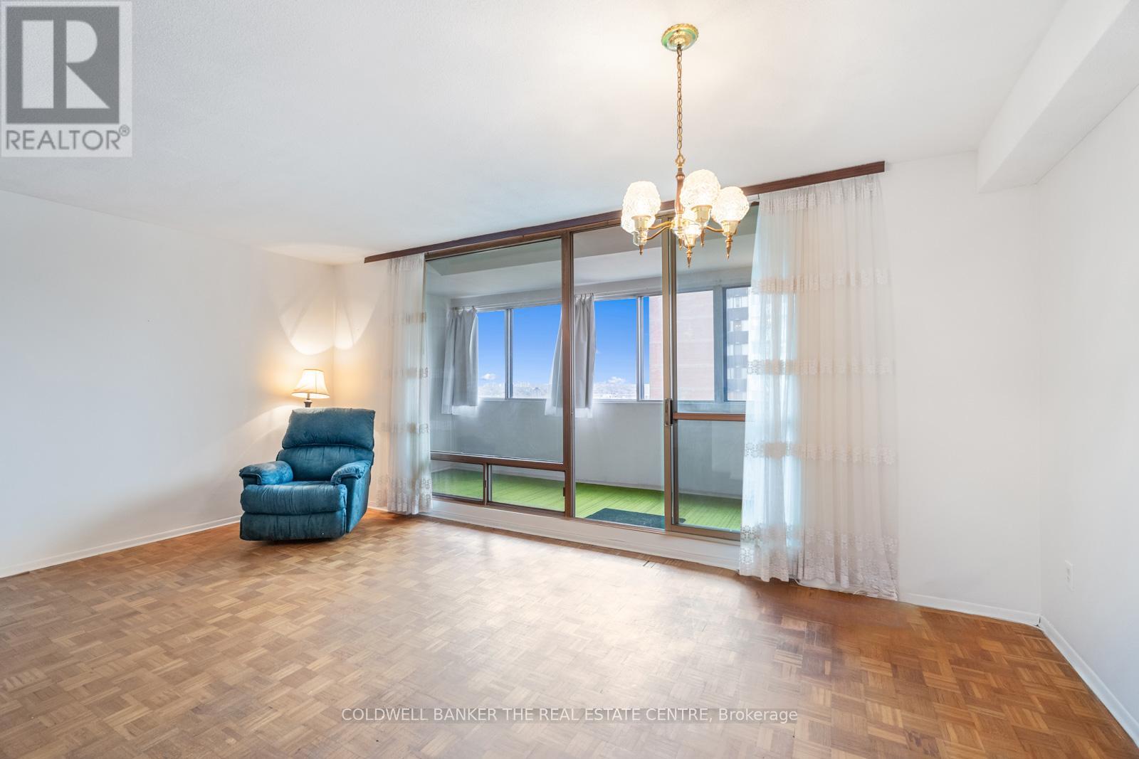 Ph 15 - 1 Massey Square, Toronto, Ontario  M4C 5L4 - Photo 13 - E12529146