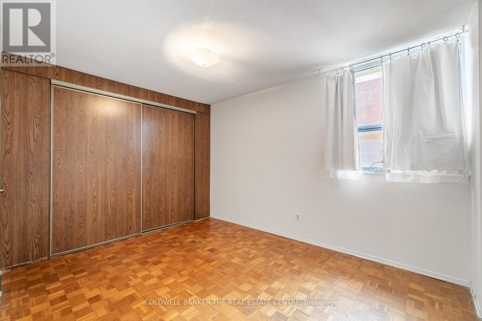 Ph 15 - 1 Massey Square, Toronto, Ontario  M4C 5L4 - Photo 17 - E12529146