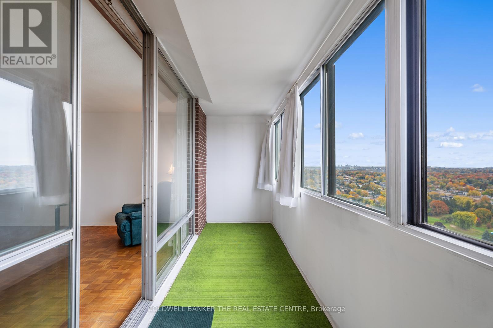 Ph 15 - 1 Massey Square, Toronto, Ontario  M4C 5L4 - Photo 18 - E12529146