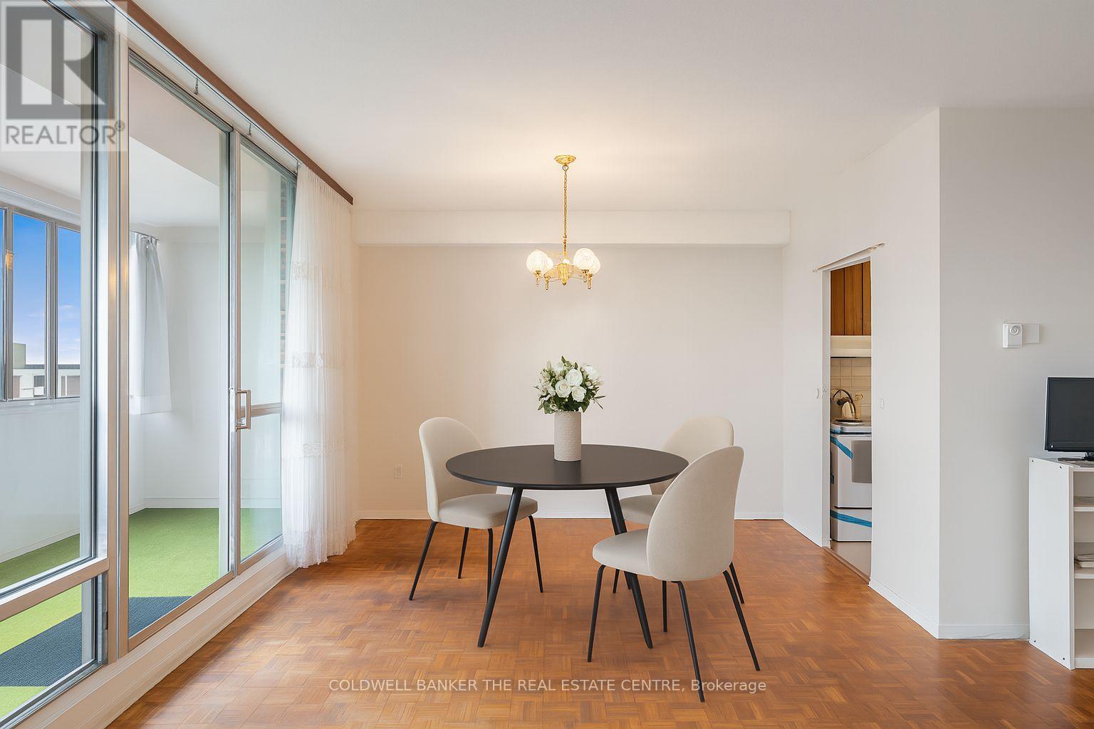 Ph 15 - 1 Massey Square, Toronto, Ontario  M4C 5L4 - Photo 2 - E12529146