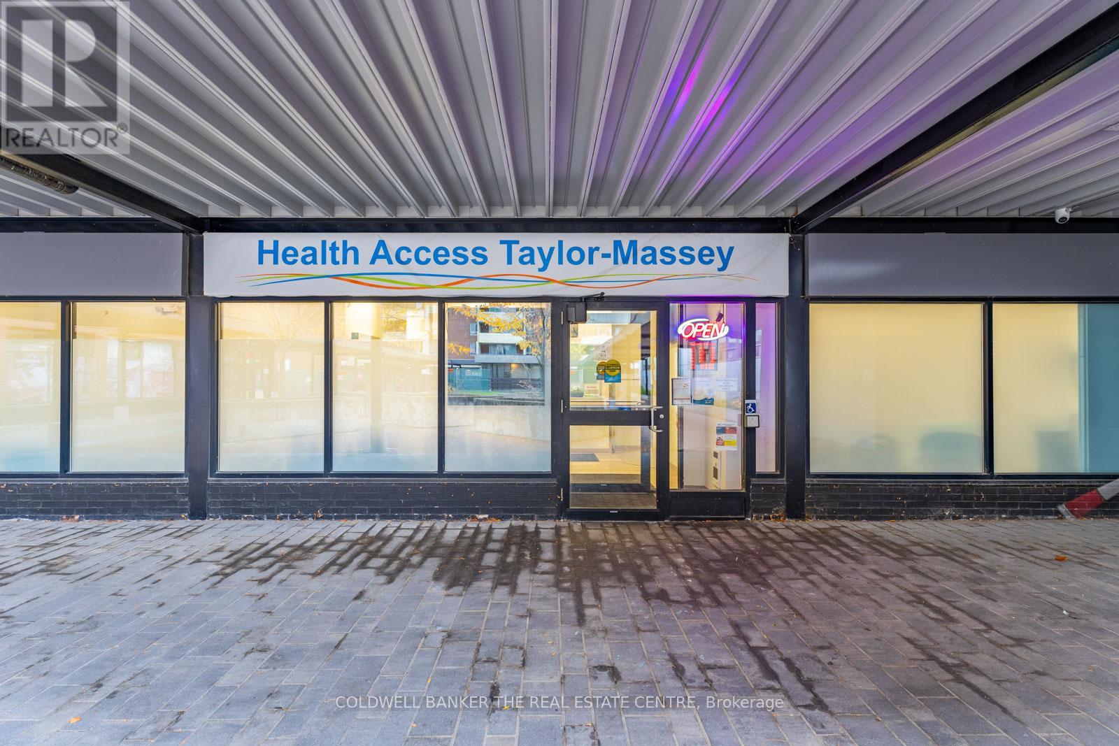 Ph 15 - 1 Massey Square, Toronto, Ontario  M4C 5L4 - Photo 31 - E12529146