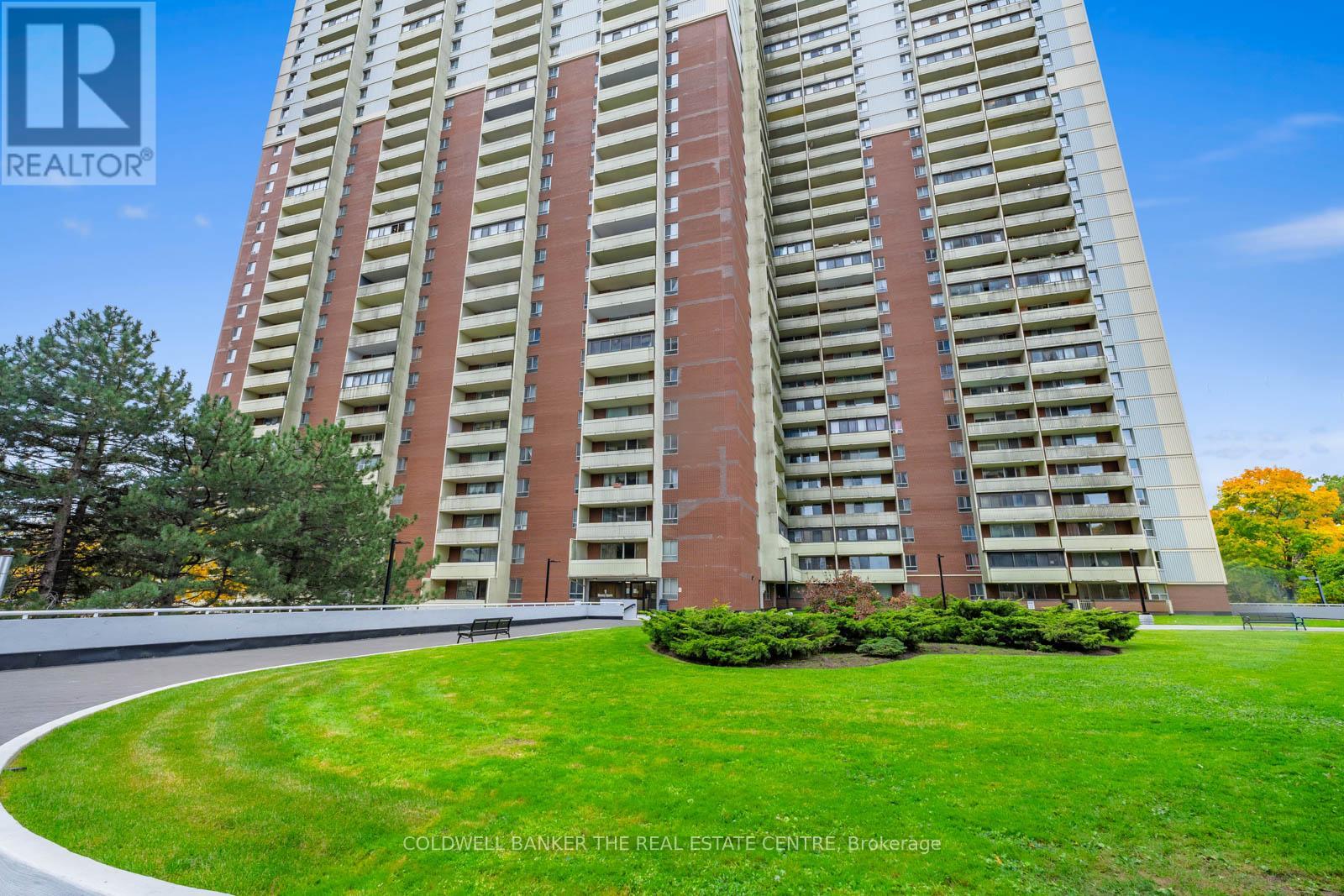 Ph 15 - 1 Massey Square, Toronto, Ontario  M4C 5L4 - Photo 8 - E12529146