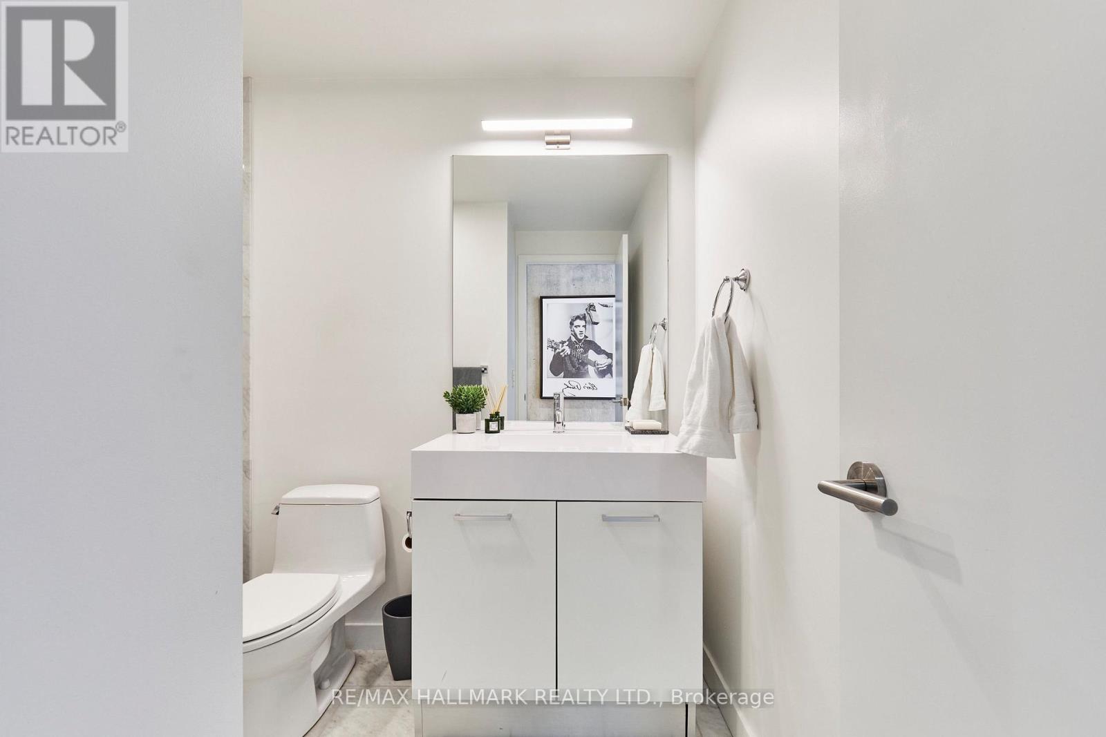 211 - 90 Broadview Avenue, Toronto, Ontario  M4M 0A7 - Photo 18 - E12529332