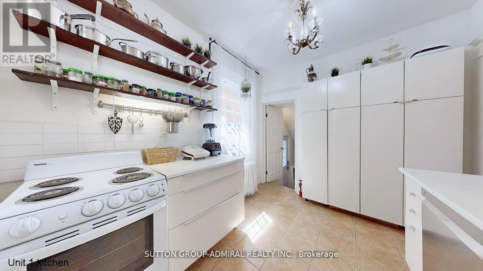 117 Bellhaven Road, Toronto, Ontario  M4L 3J9 - Photo 10 - E12529352