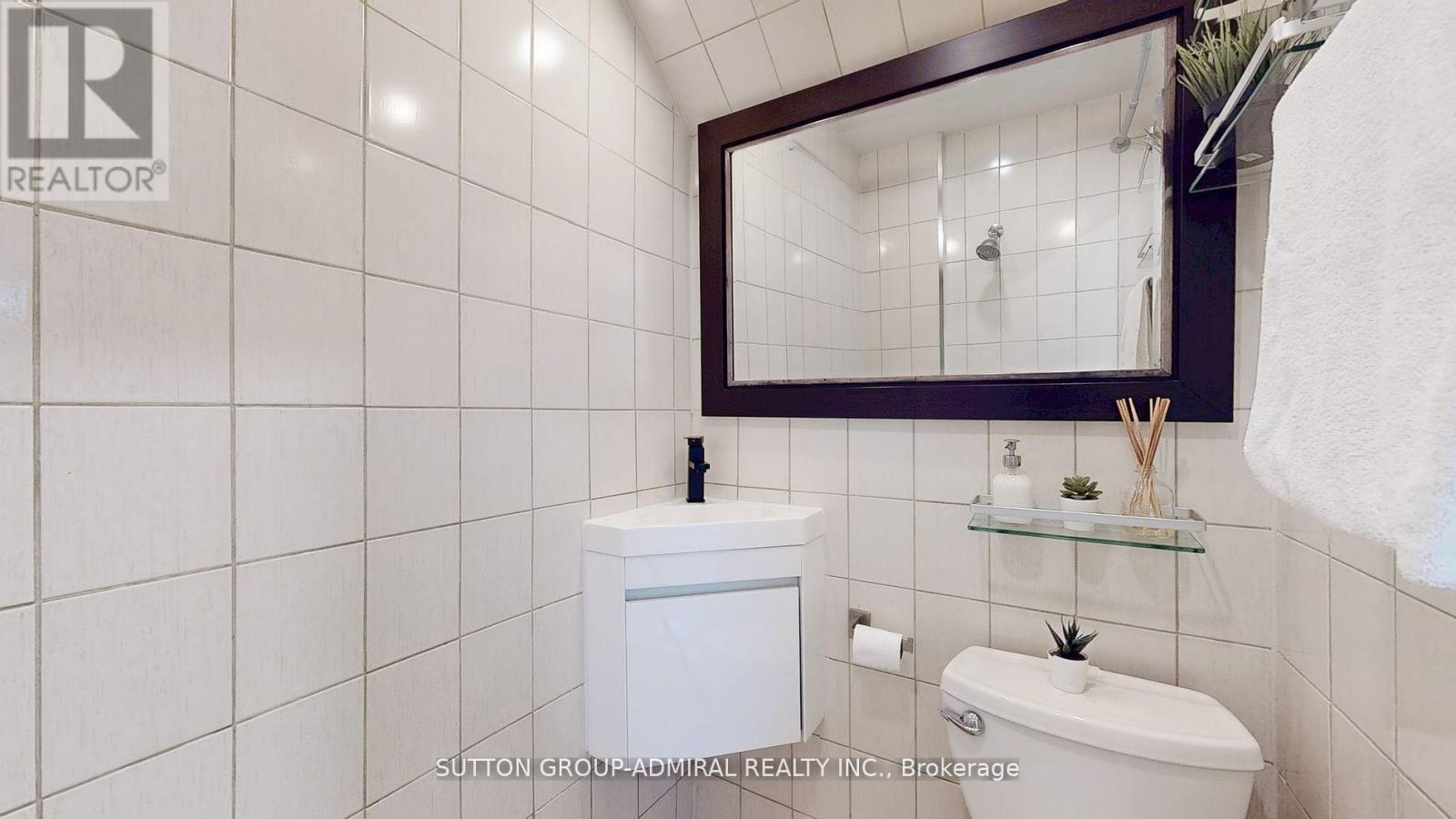 117 Bellhaven Road, Toronto, Ontario  M4L 3J9 - Photo 15 - E12529352