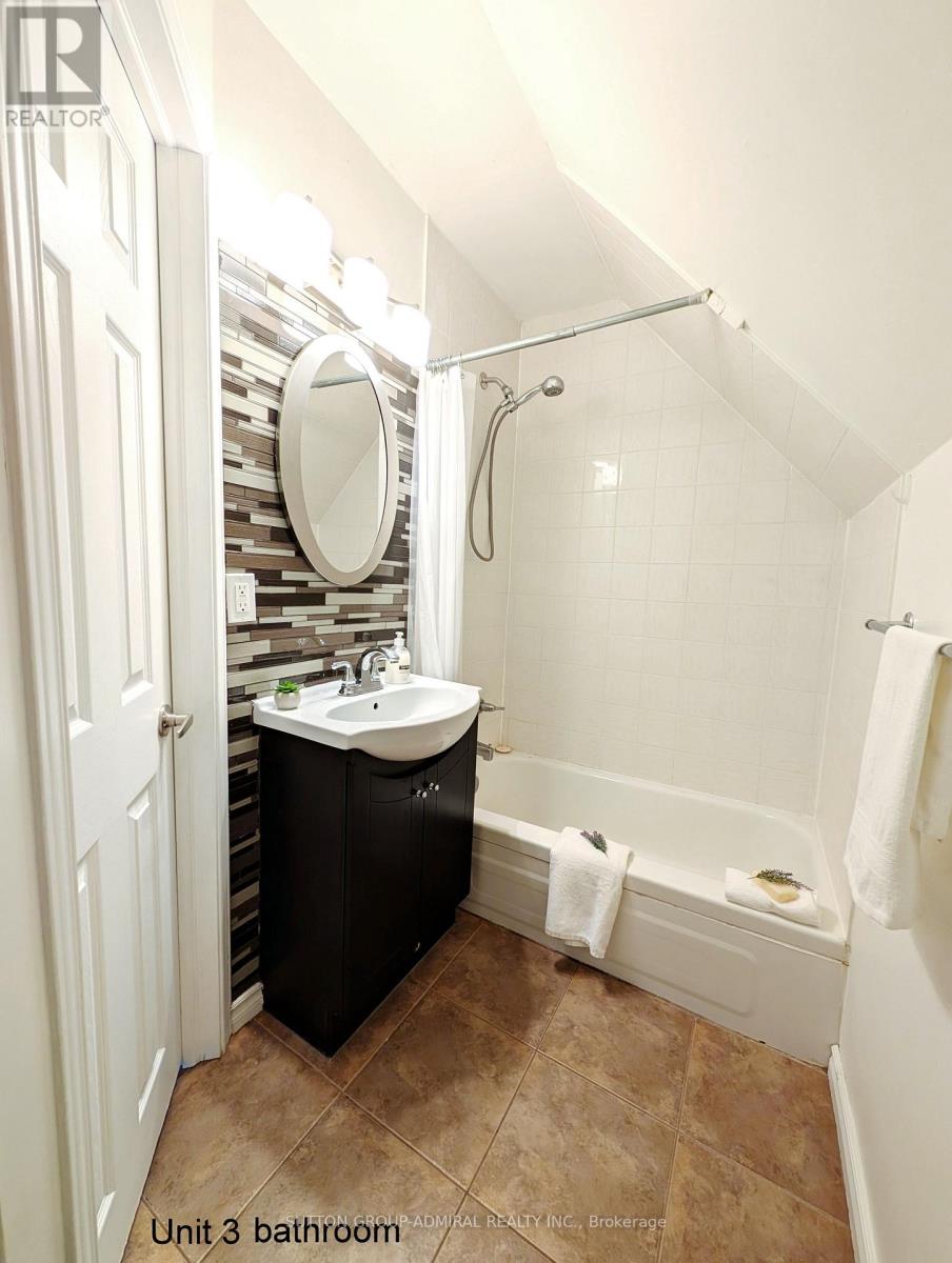 117 Bellhaven Road, Toronto, Ontario  M4L 3J9 - Photo 37 - E12529352