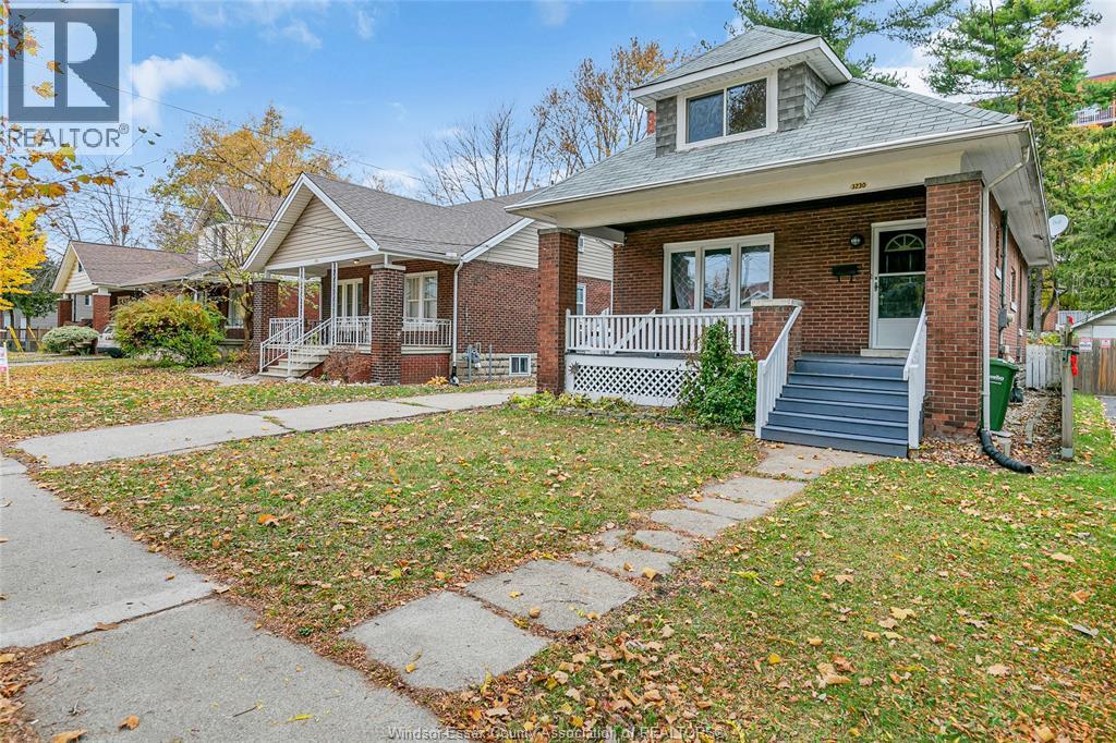 3230 Linwood, Windsor, Ontario  N9C 1P8 - Photo 2 - 25028442