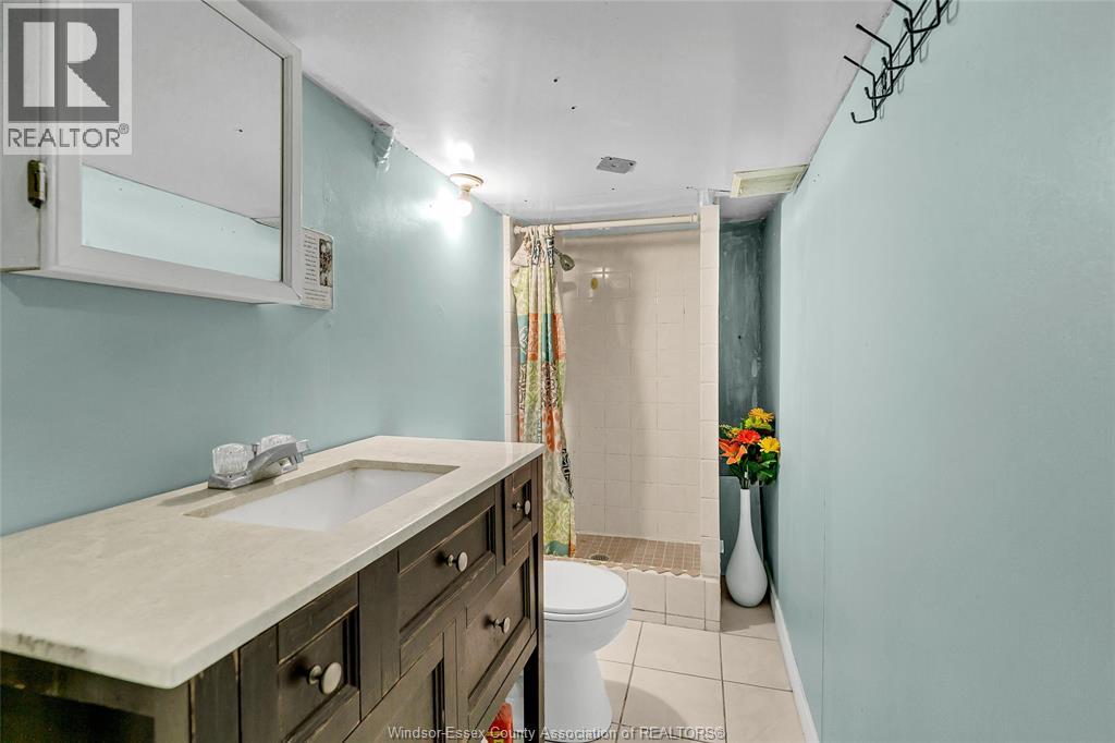 3230 Linwood, Windsor, Ontario  N9C 1P8 - Photo 32 - 25028442