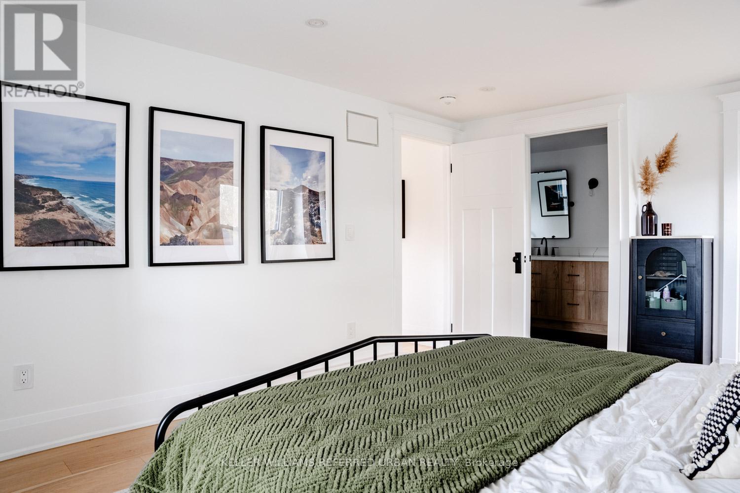 93 Concession Street, Newmarket, Ontario  L3Y 3W4 - Photo 17 - N12529152