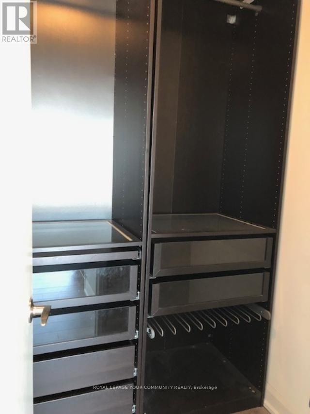 3306 - 2910 Highway 7 Road W, Vaughan, Ontario  L4K 0G3 - Photo 11 - N12529162