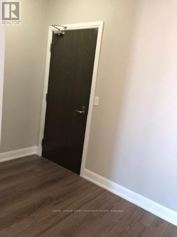 3306 - 2910 Highway 7 Road W, Vaughan, Ontario  L4K 0G3 - Photo 2 - N12529162