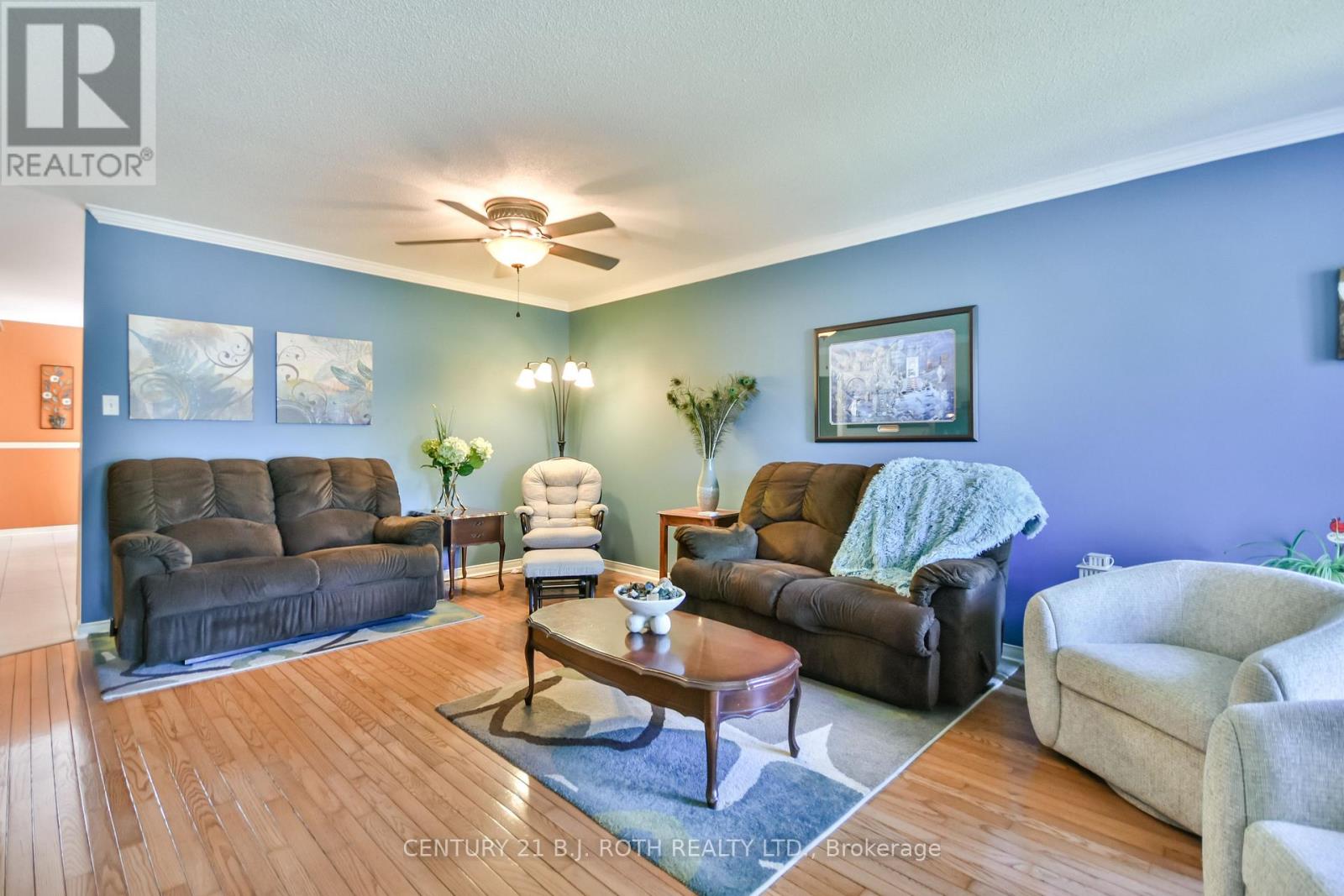 1957 Mill Street, Innisfil, Ontario  L9S 2A2 - Photo 6 - N12529198