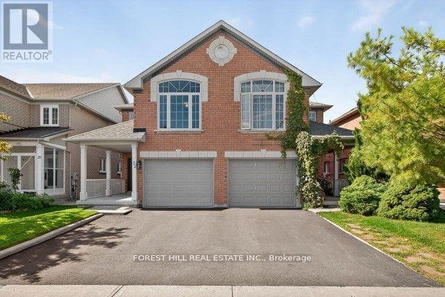 22 BALTIC STREET, Richmond Hill, Ontario