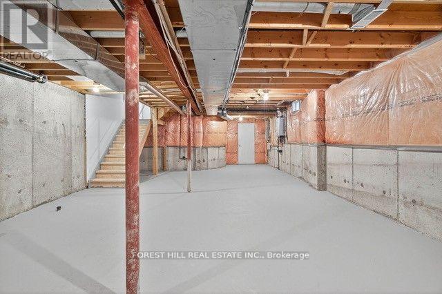 22 Baltic Street, Richmond Hill, Ontario  L4B 4H8 - Photo 28 - N12529204