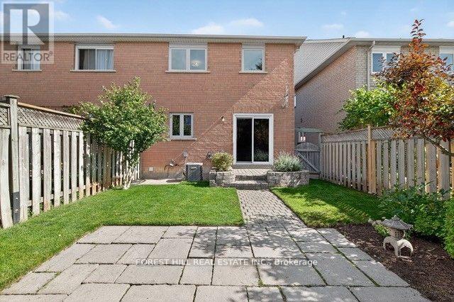22 Baltic Street, Richmond Hill, Ontario  L4B 4H8 - Photo 30 - N12529204