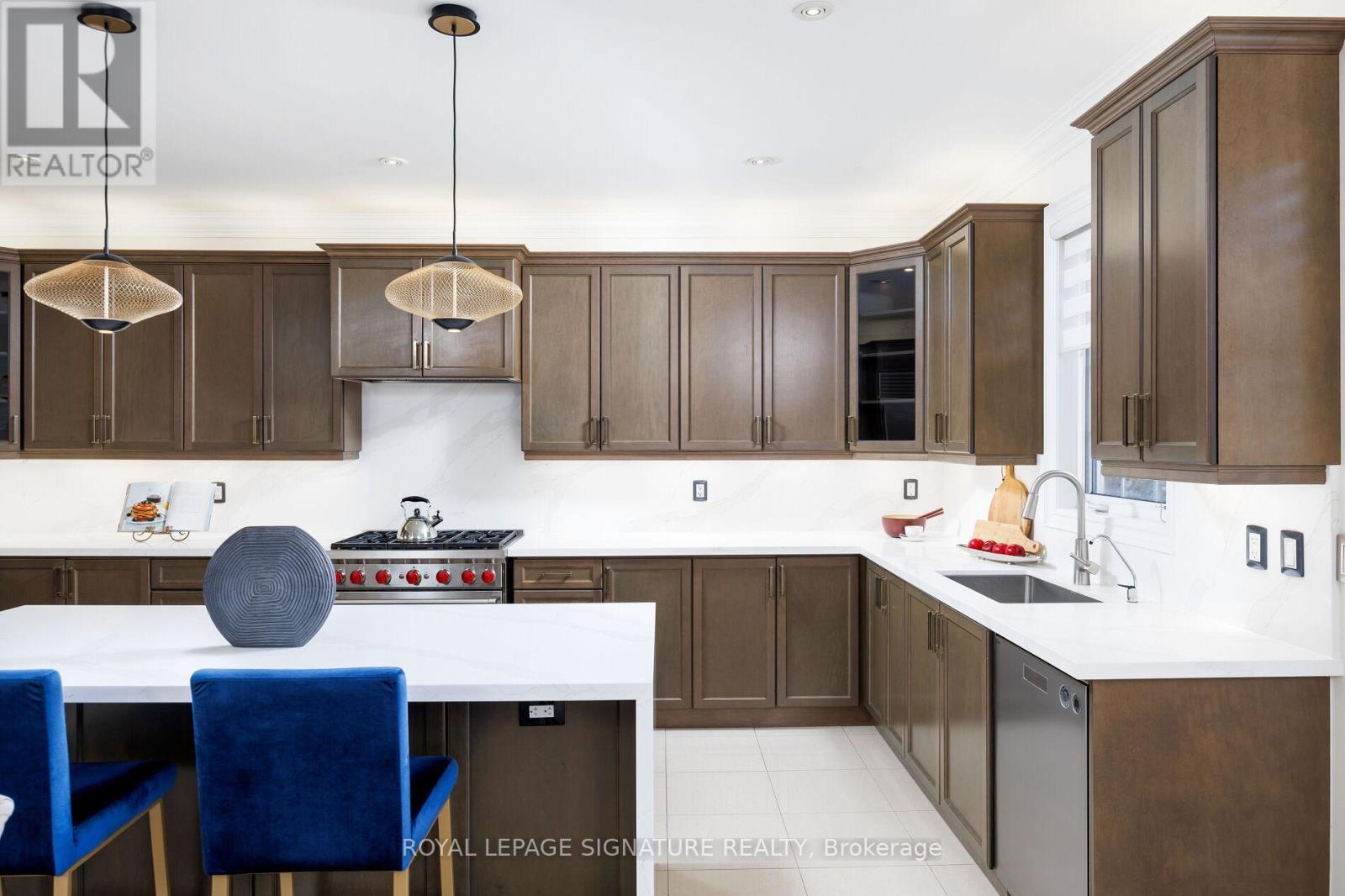 50 Balderson Drive N, Vaughan, Ontario  L4H 4A3 - Photo 13 - N12529226